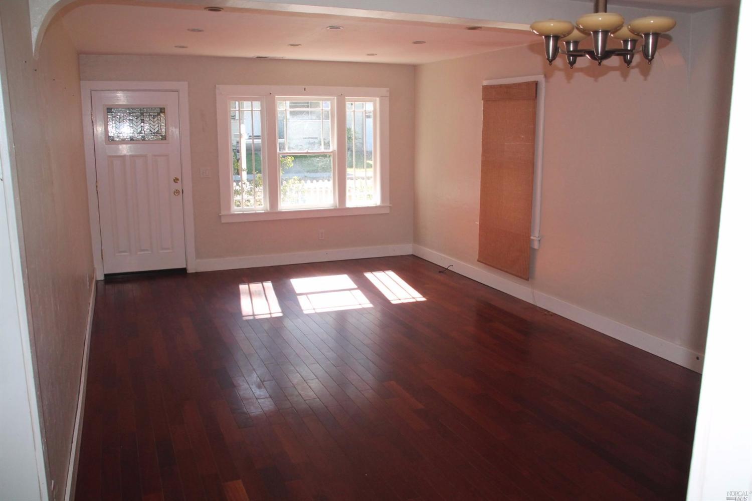 511 S Spring St, Ukiah, CA 95482 photo 13