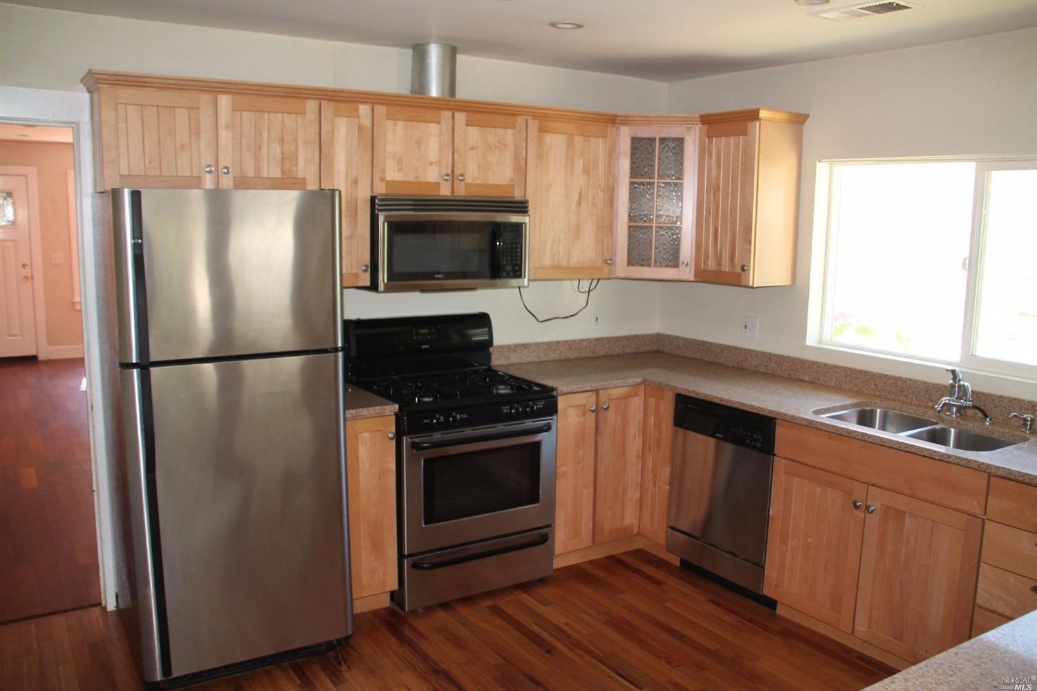 511 S Spring St, Ukiah, CA 95482 photo 7