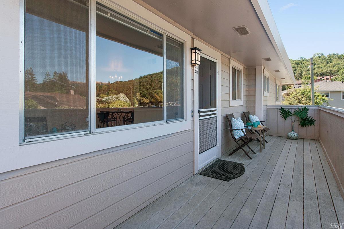 26 Trinity Dr, Novato, CA 94947 photo 14