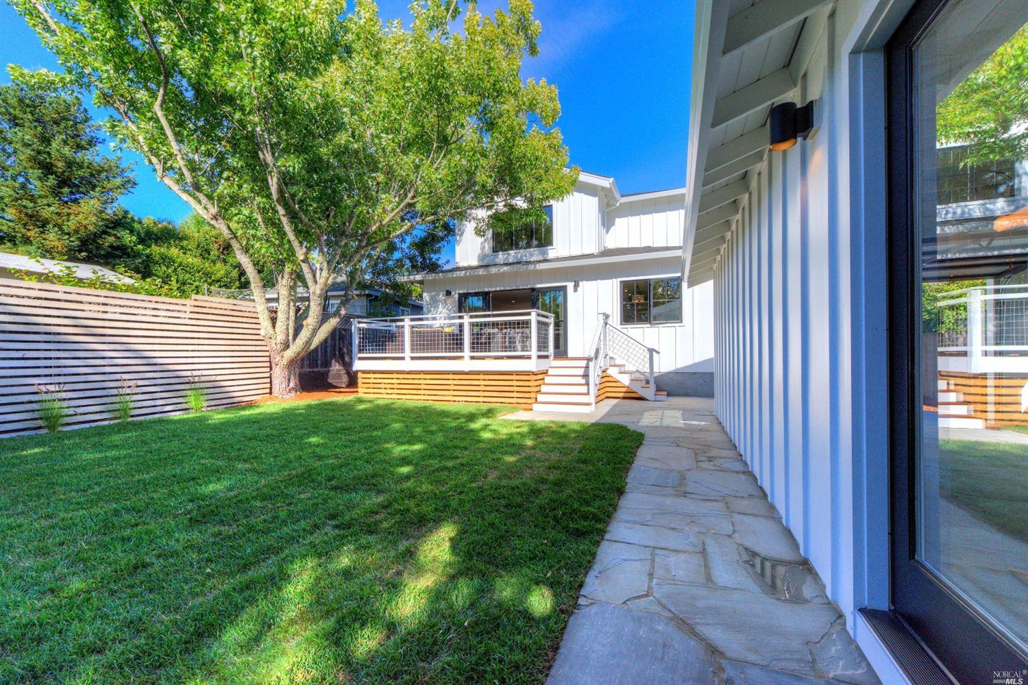 36 Plaza Dr, Mill Valley, CA 94941 photo 25