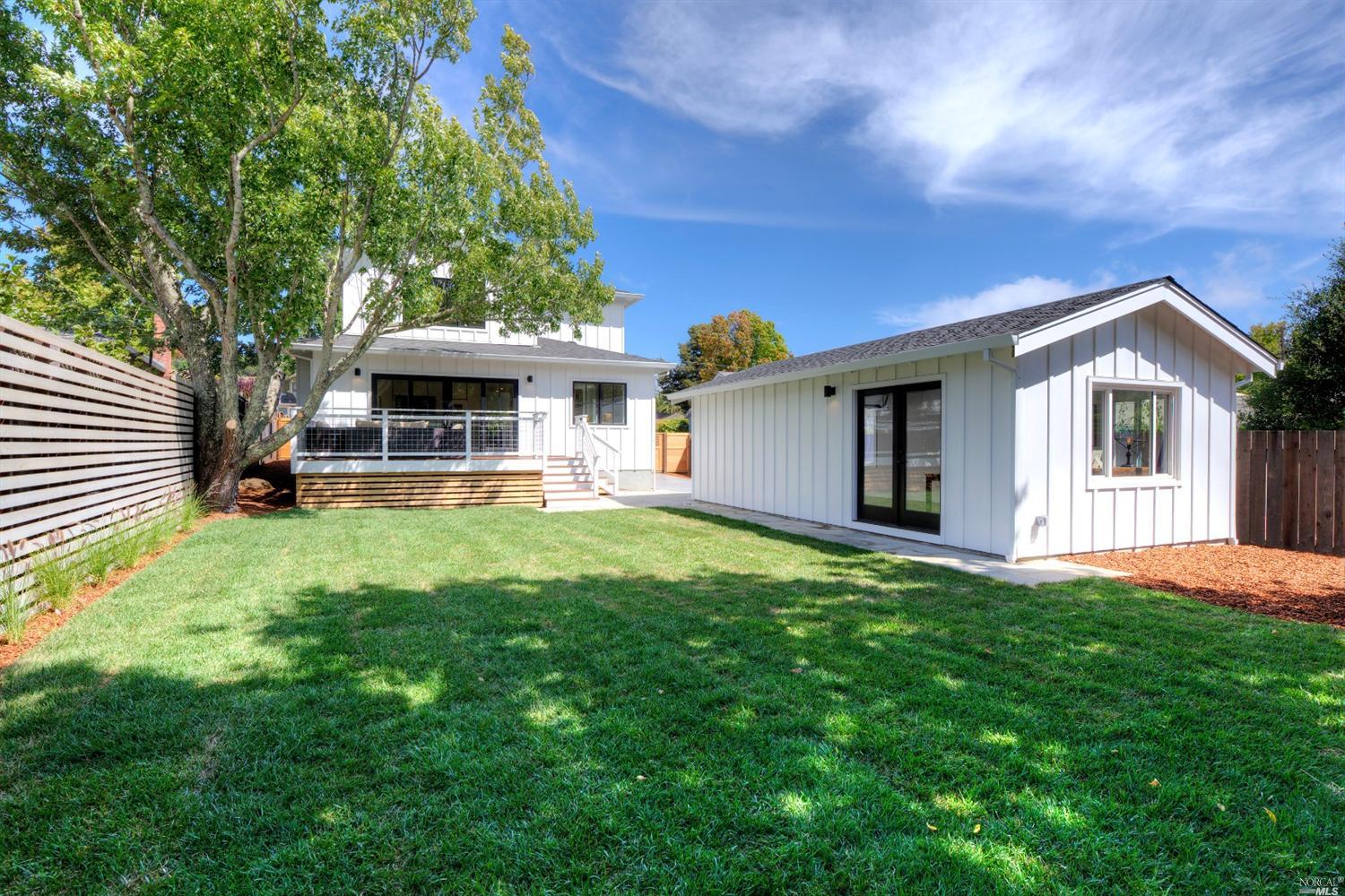 36 Plaza Dr, Mill Valley, CA 94941 photo 24