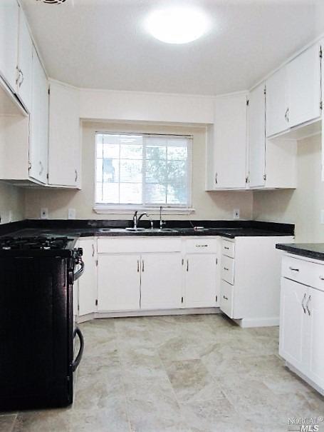 340 Pepper Dr, Vallejo, CA 94589 photo 3