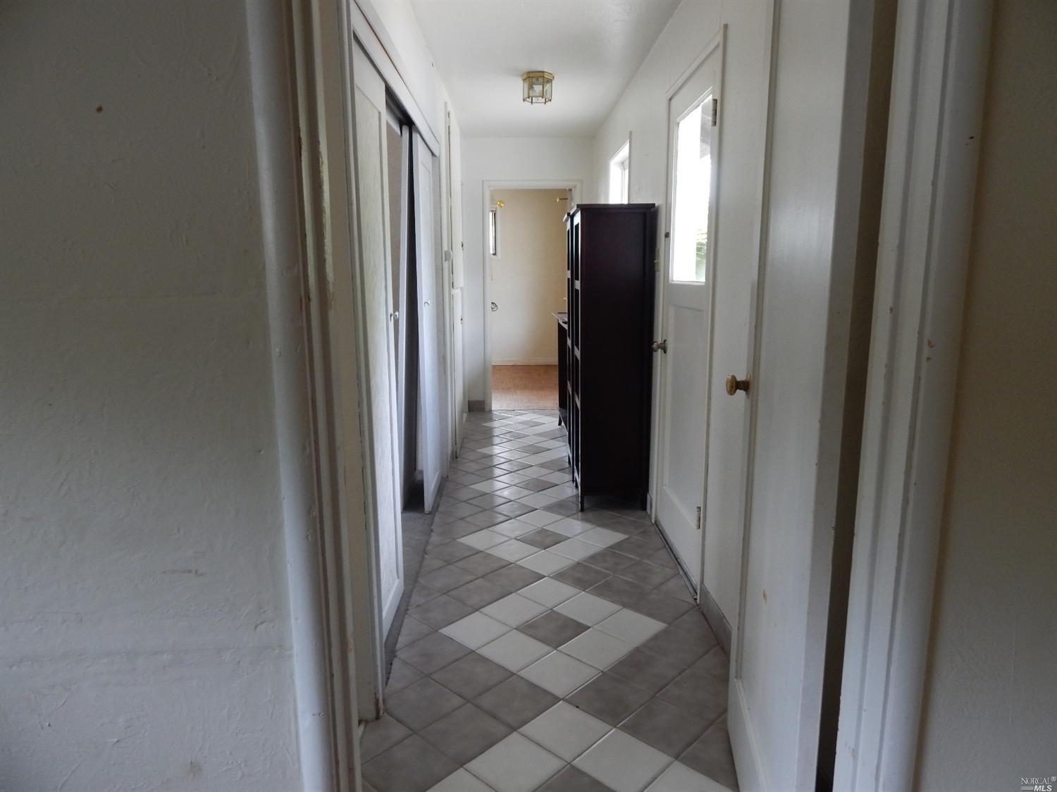 Undisclosed, Vallejo, CA 94589 photo 17