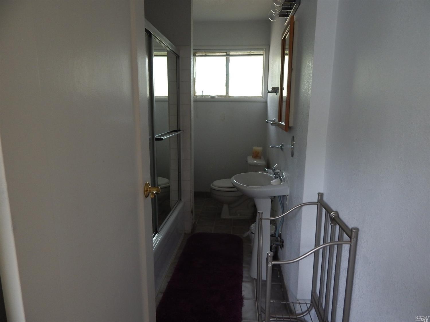 Undisclosed, Vallejo, CA 94589 photo 18