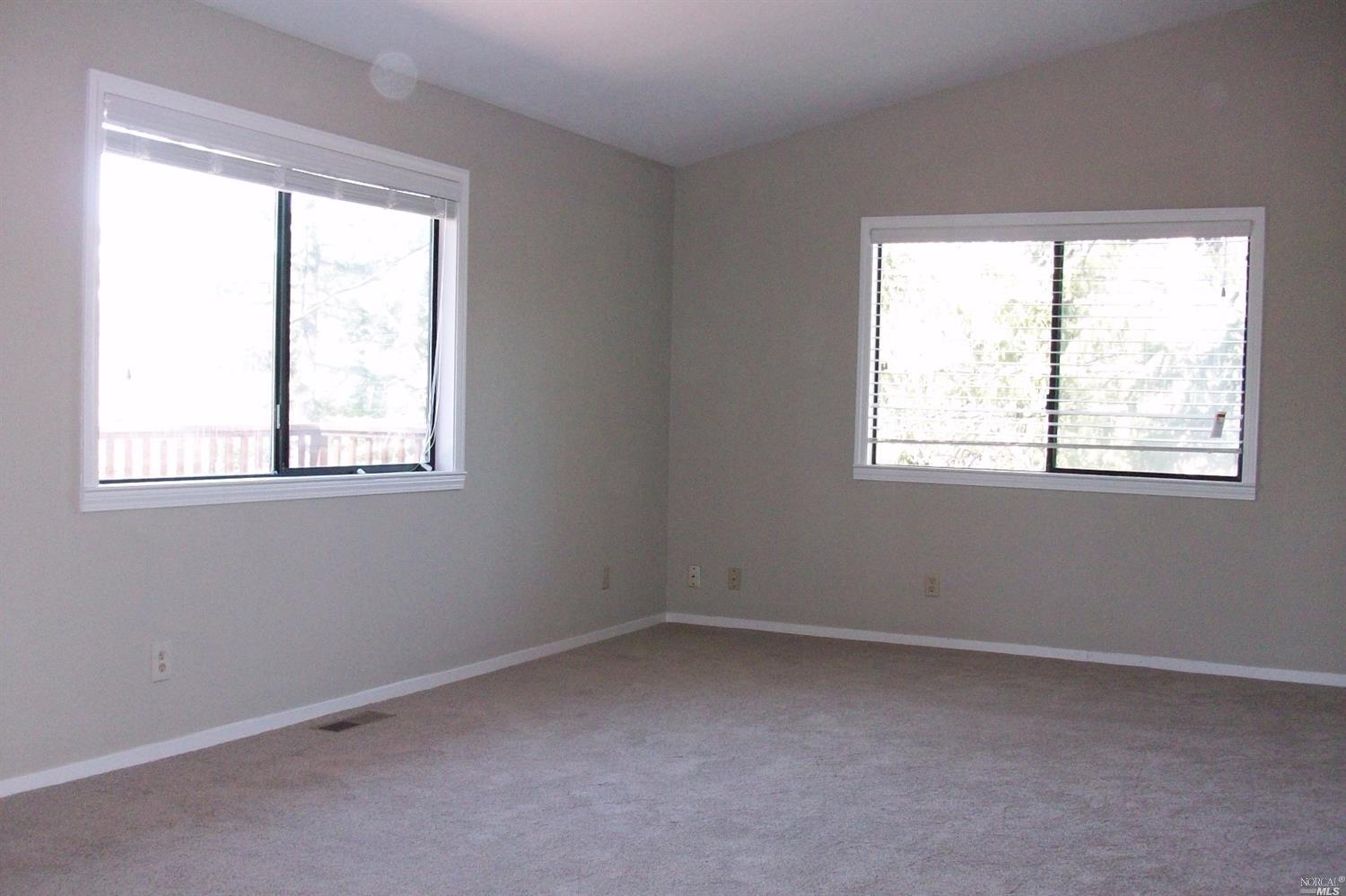 1680 Harrah Dr, Willits, CA 95490 photo 4