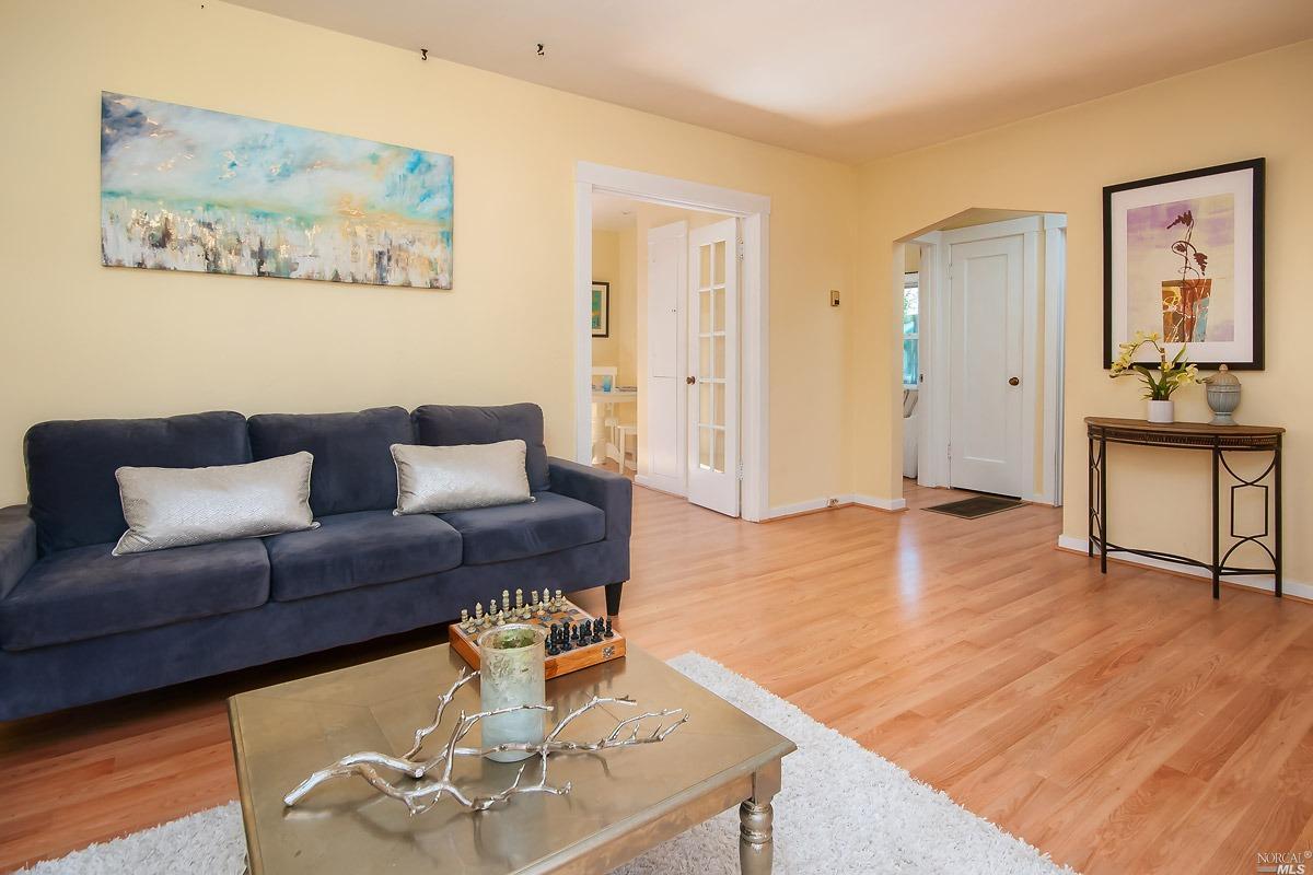 1032 3rd St, Novato, CA 94945 photo 6