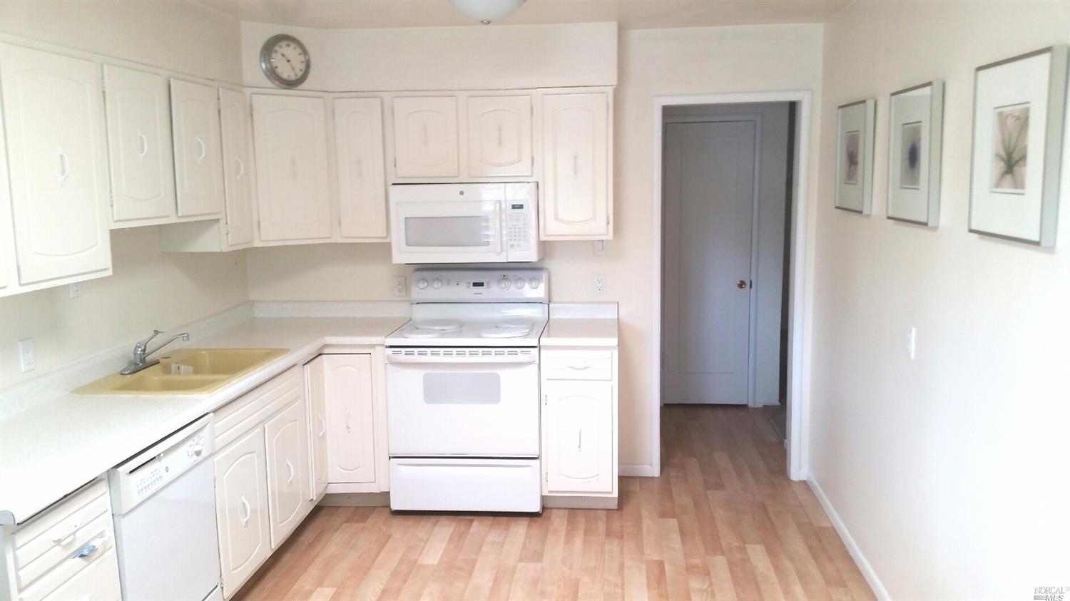 2265 Sandra Dr, Napa, CA 94558 photo 3