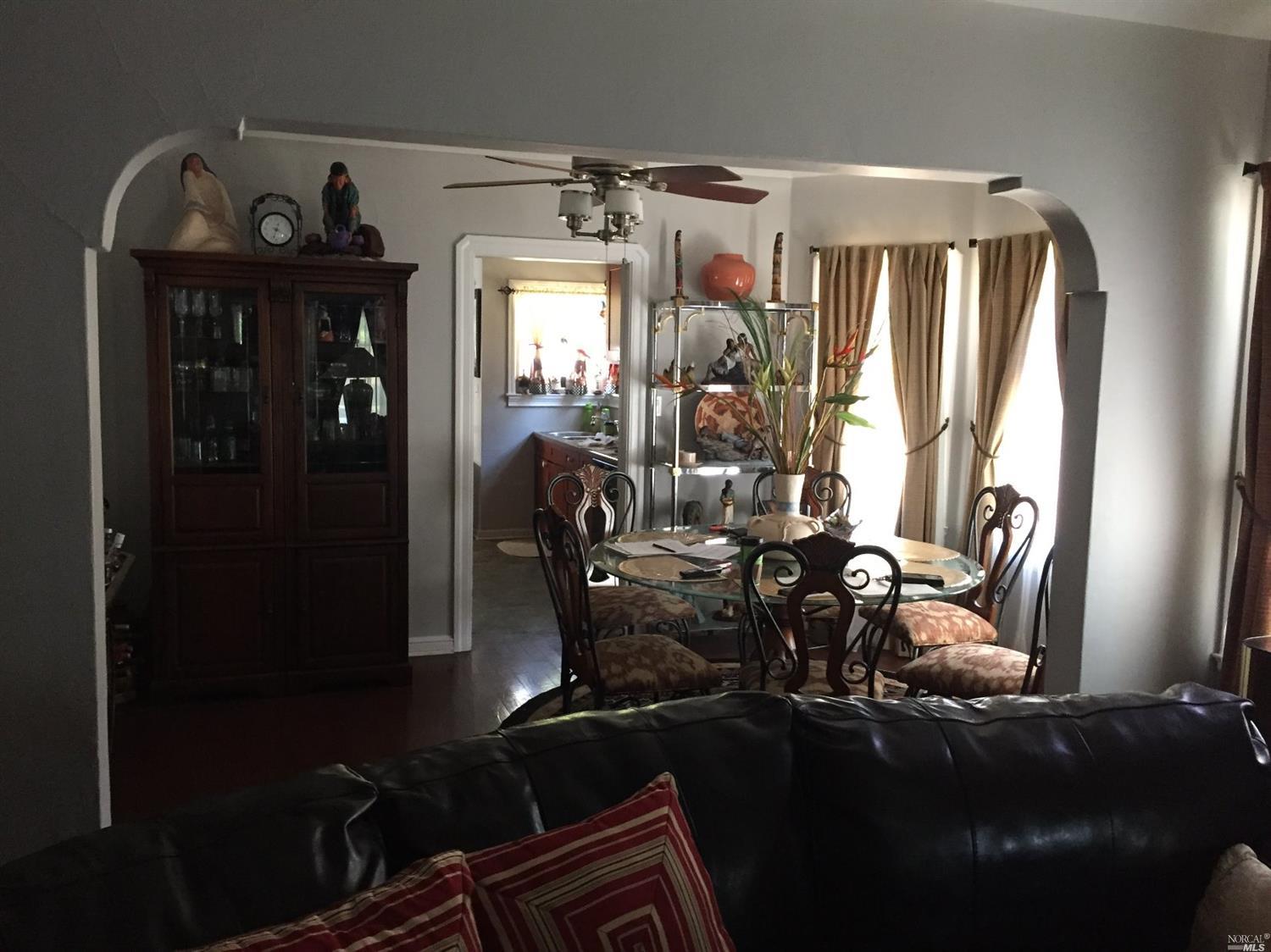 2008 Tennessee St, Vallejo, CA 94590 photo 3