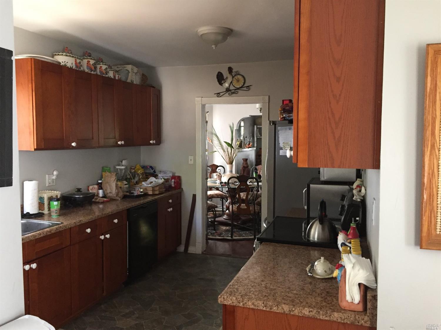 2008 Tennessee St, Vallejo, CA 94590 photo 5