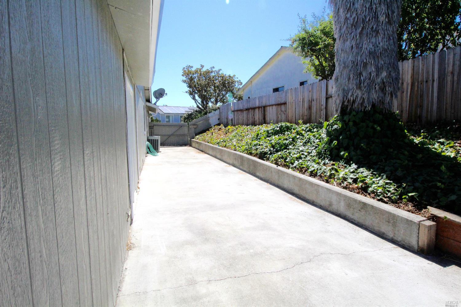191 Suffolk Ln, Vallejo, CA 94591 photo 16