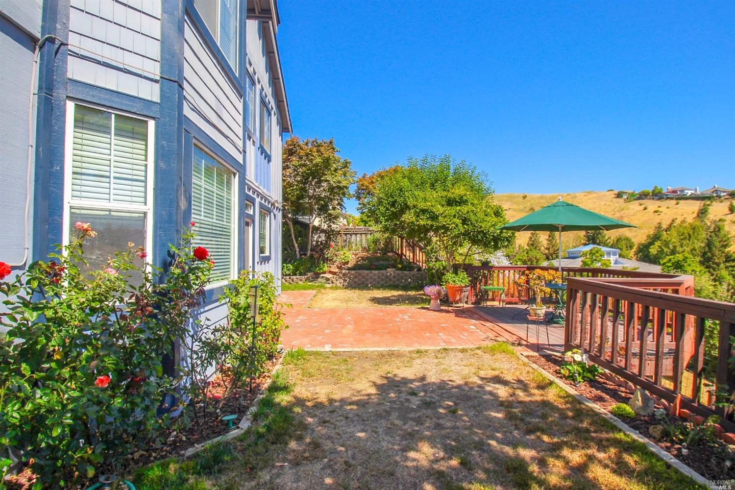 137 Cliff Walk Dr, Vallejo, CA 94591 photo 47