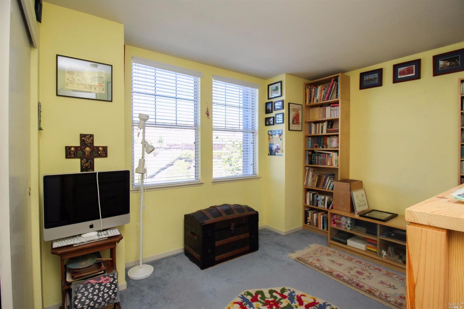 137 Cliff Walk Dr, Vallejo, CA 94591 photo 22