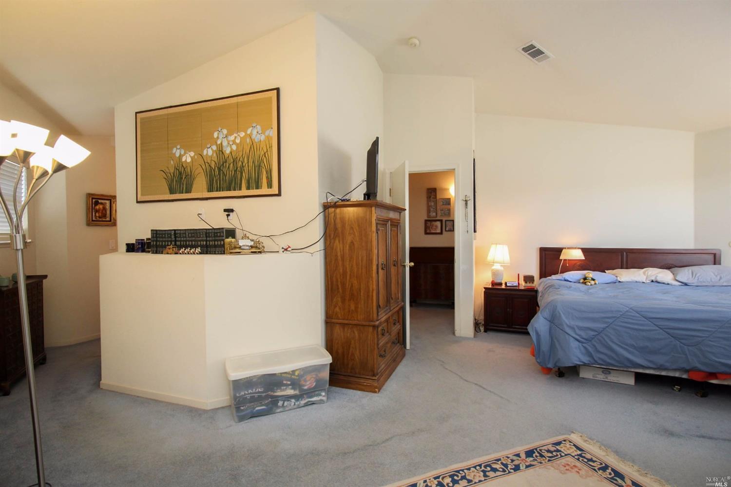 137 Cliff Walk Dr, Vallejo, CA 94591 photo 32