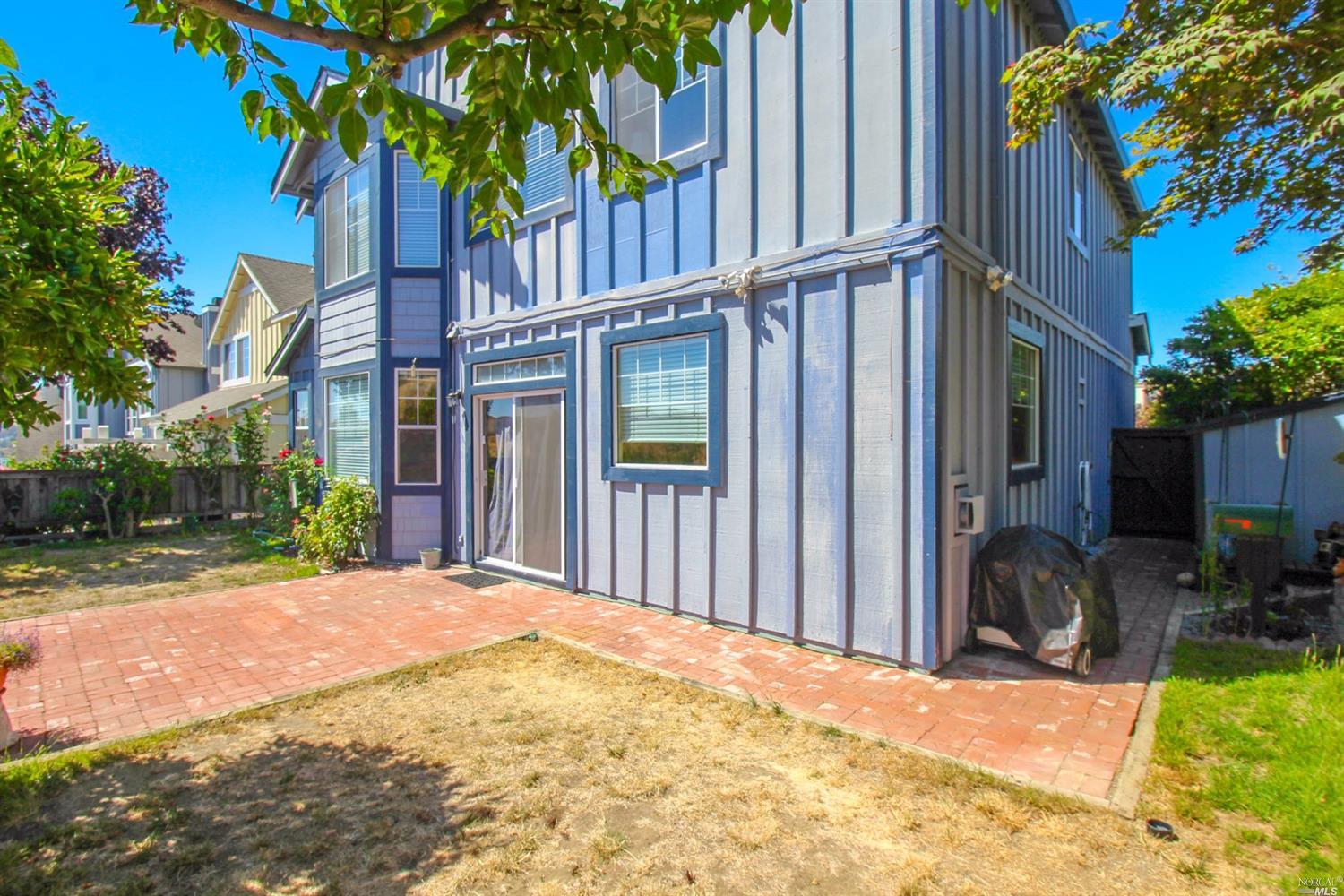 137 Cliff Walk Dr, Vallejo, CA 94591 photo 45