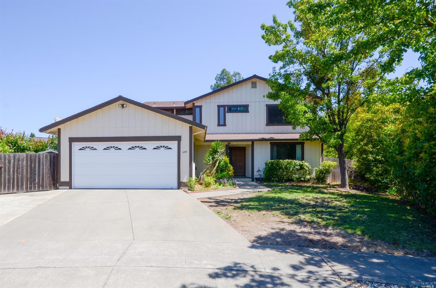 680 Sherman Ct, Sonoma, CA 95476 photo 1
