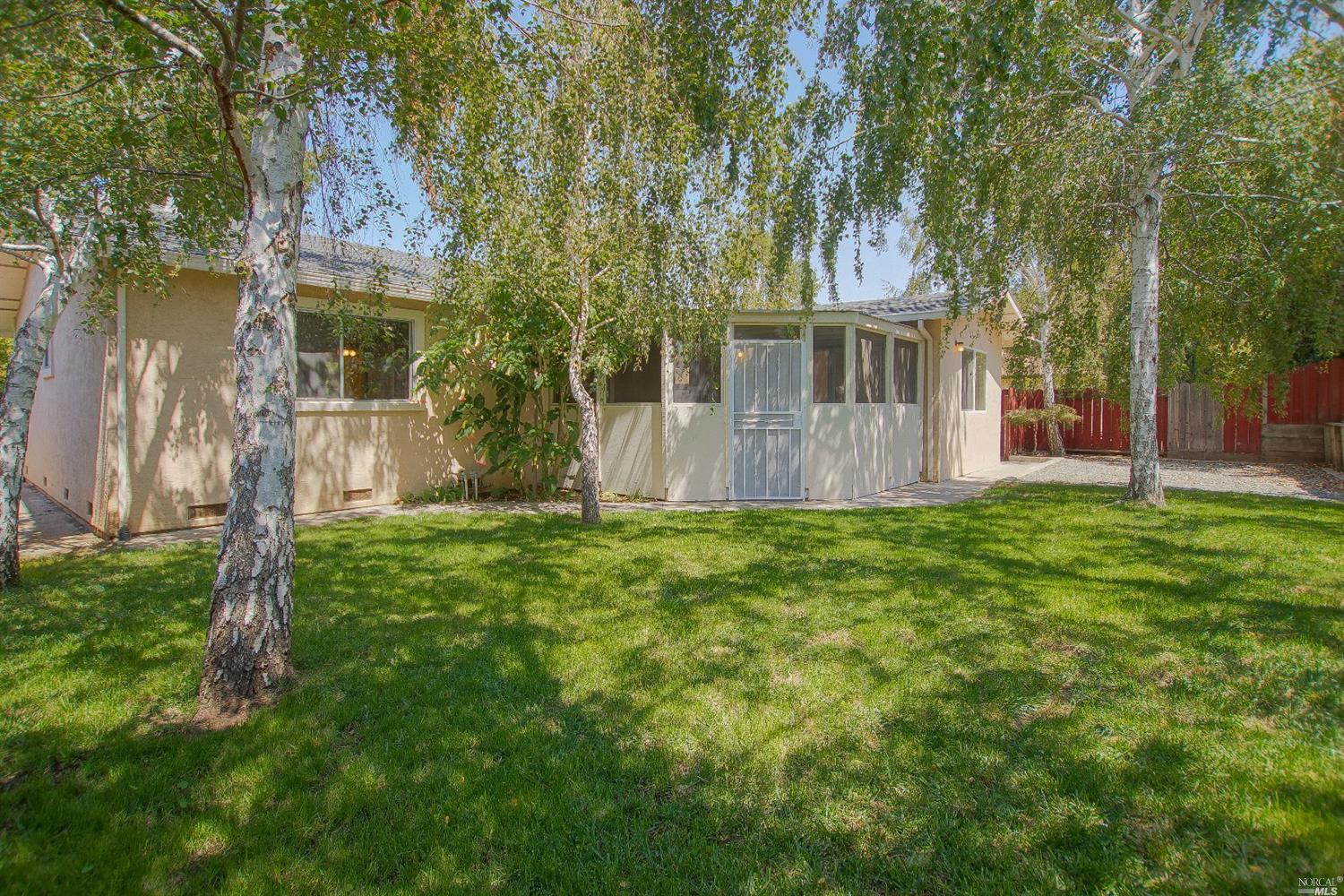 540 Silverado Cir, Fairfield, CA 94534 photo 4