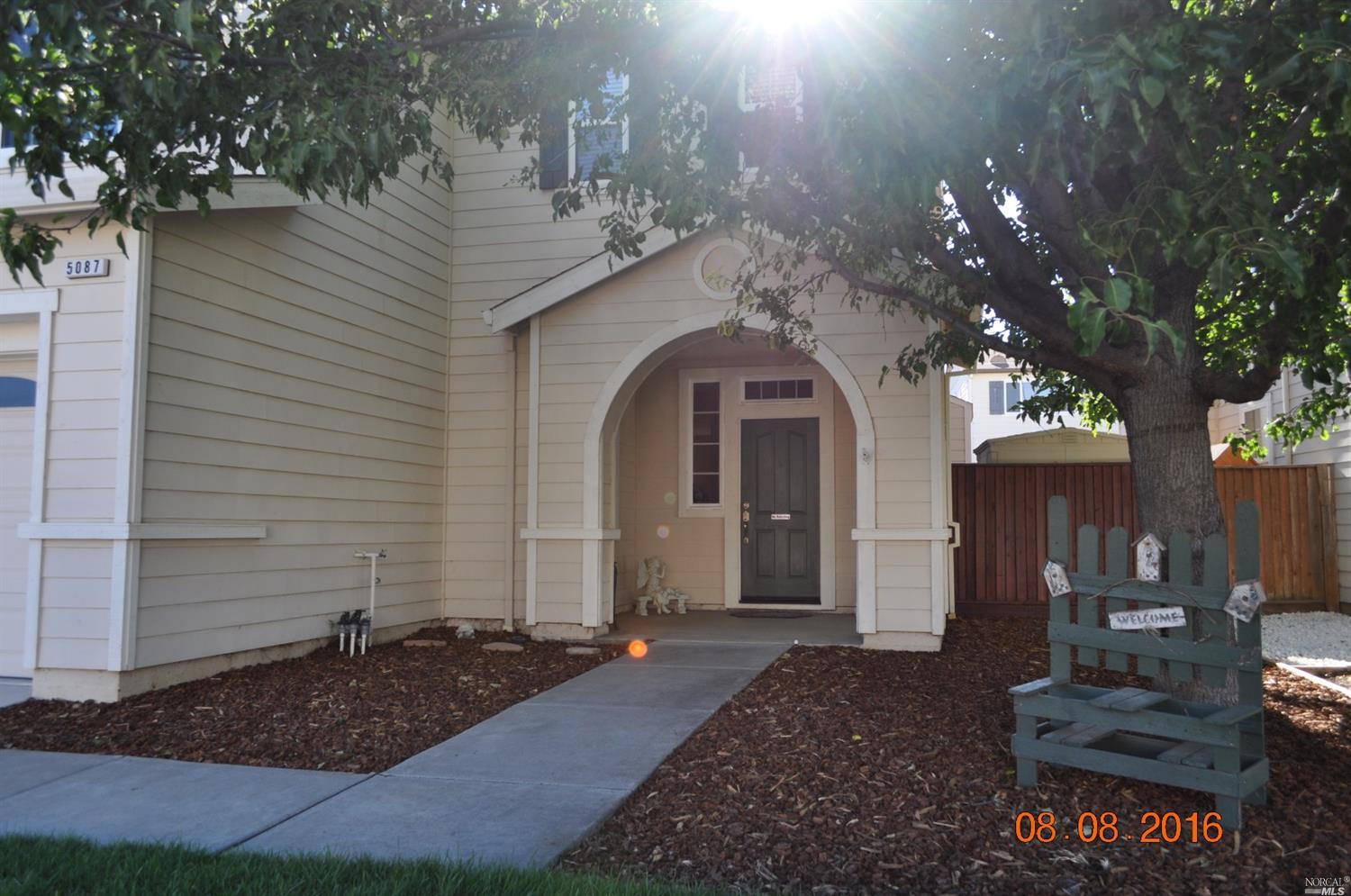 5087 Day Dr, Fairfield, CA 94533 photo 2