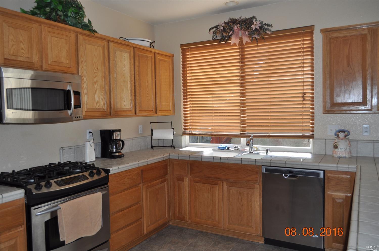 5087 Day Dr, Fairfield, CA 94533 photo 6