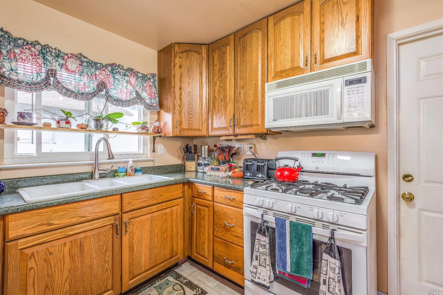 83 Los Cerritos Dr, Vallejo, CA 94589 photo 8