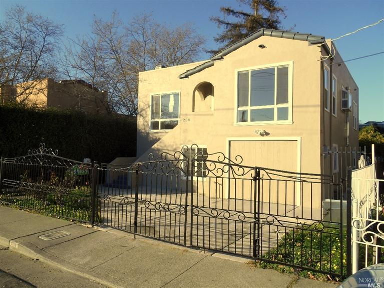 208 Benicia Rd, Vallejo, CA 94590 photo 1