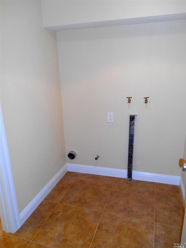 208 Benicia Rd, Vallejo, CA 94590 photo 19