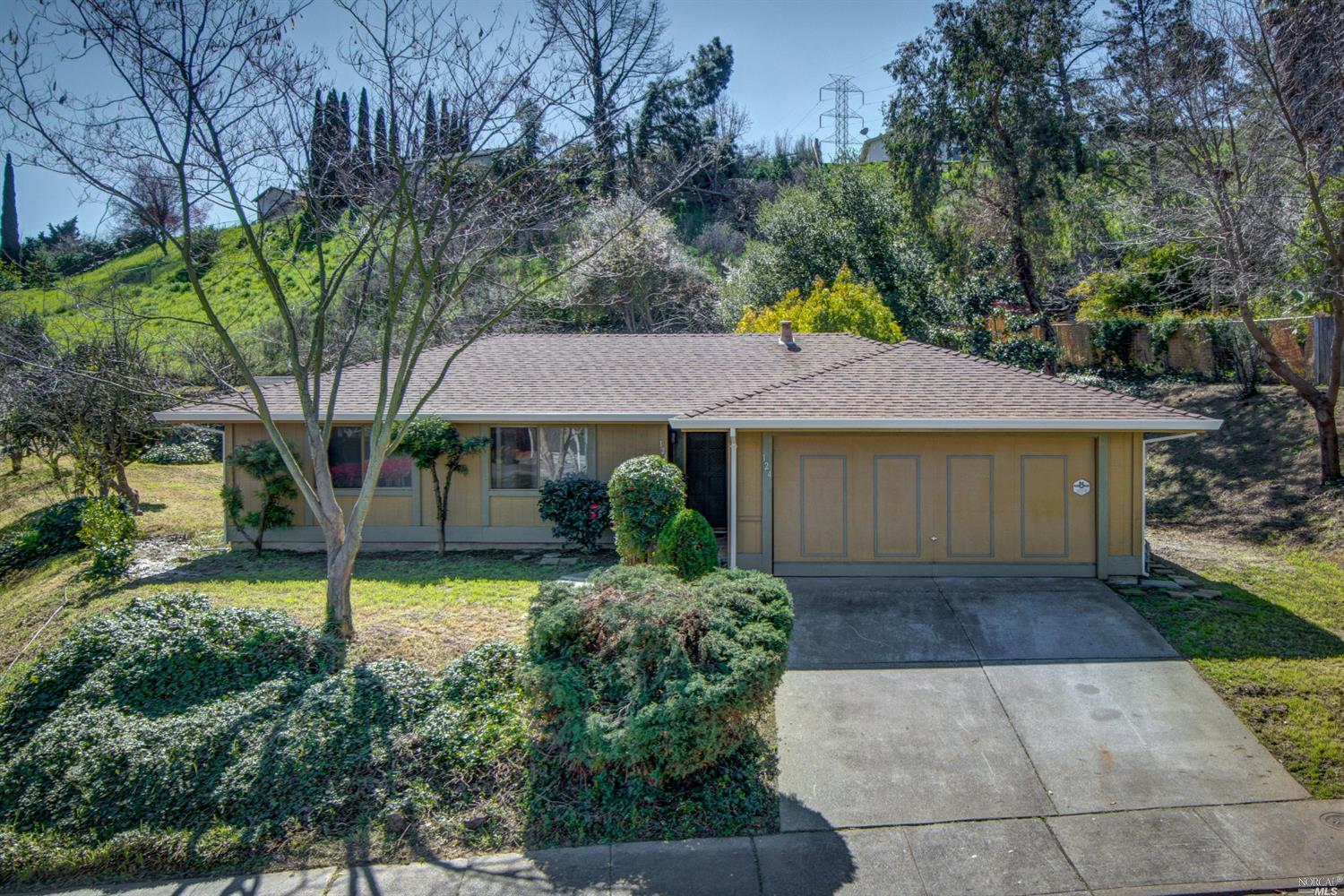 124 Greeves St, Vallejo, CA 94591 photo 1