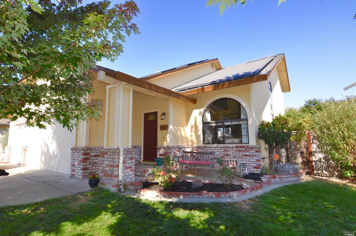 109 Melva Ct, Windsor, CA 95492 photo 1