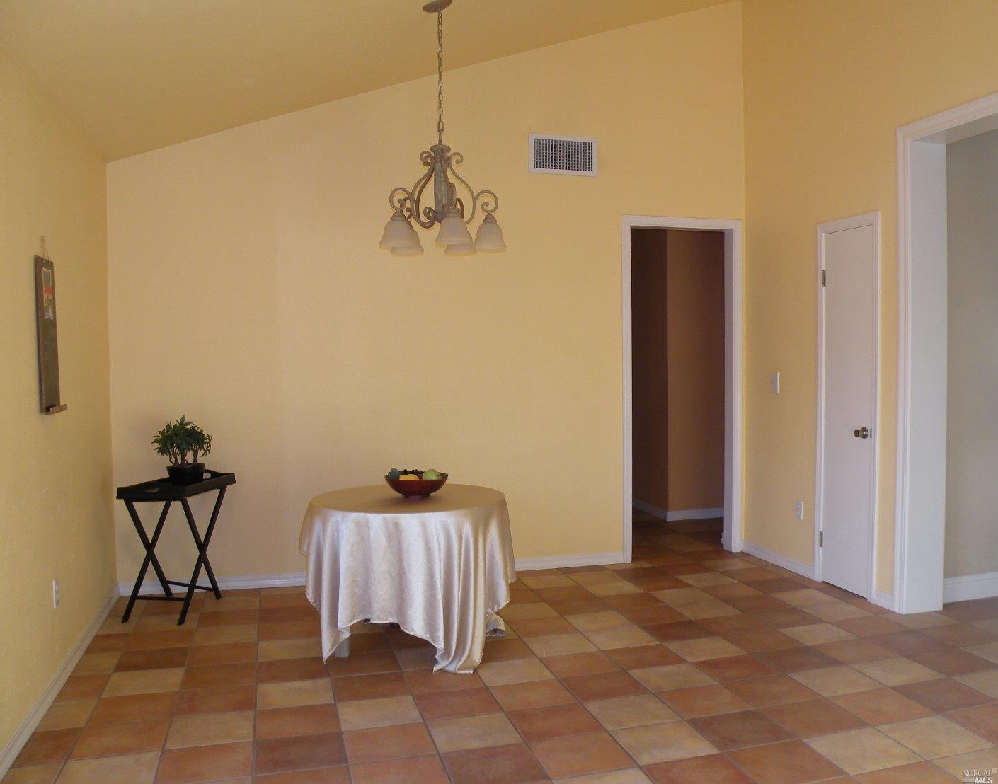 8568 Wren Dr, Cotati, CA 94931 photo 5