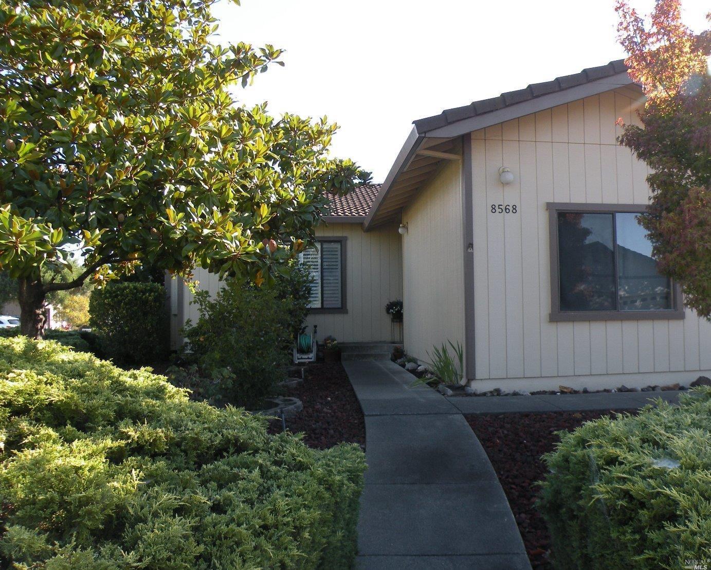 8568 Wren Dr, Cotati, CA 94931 photo 1