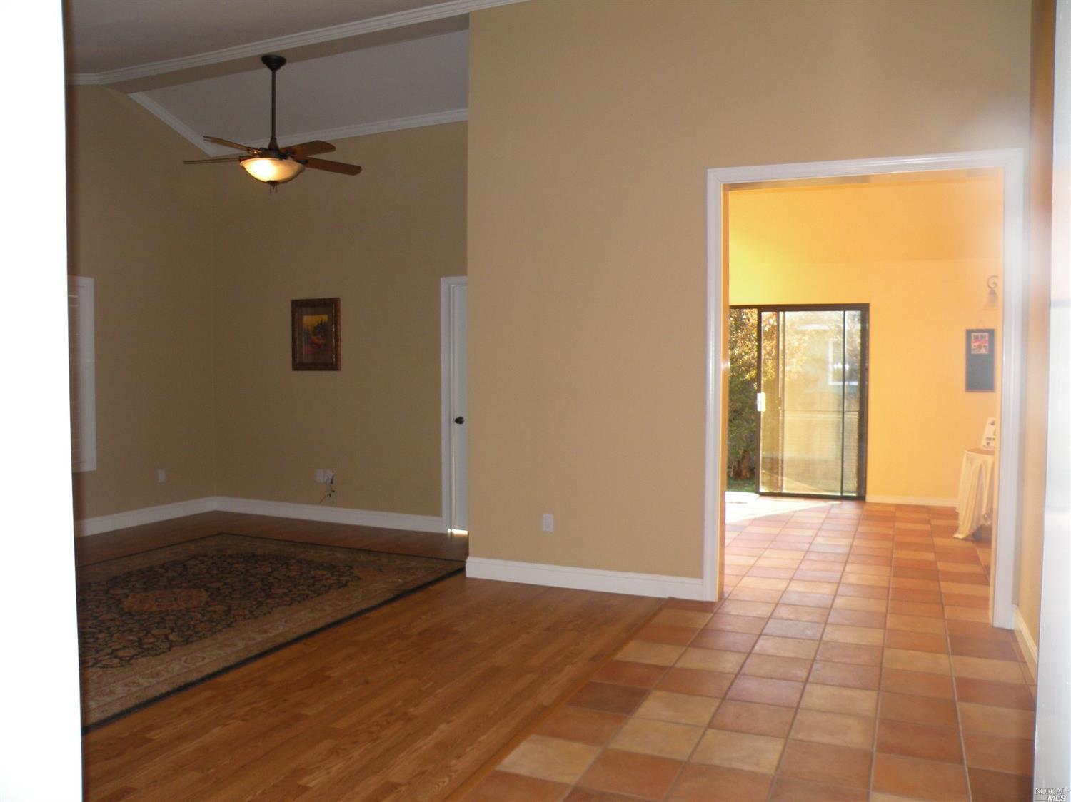 8568 Wren Dr, Cotati, CA 94931 photo 4