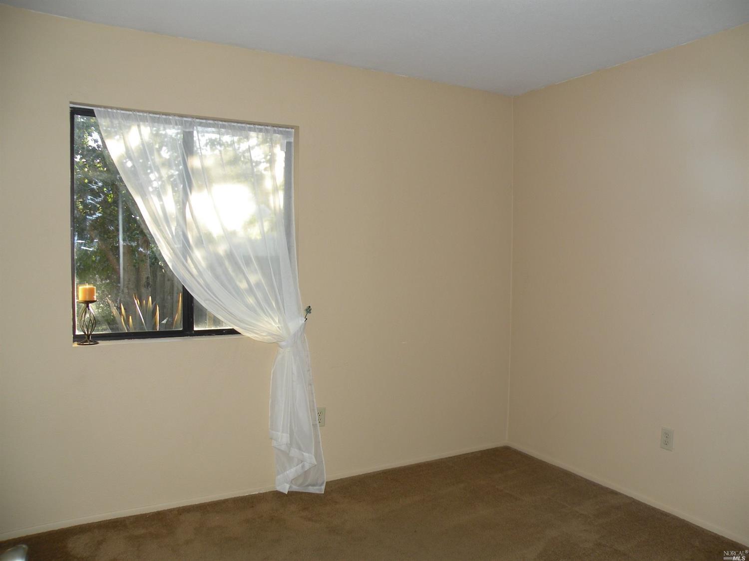 8568 Wren Dr, Cotati, CA 94931 photo 10