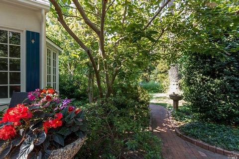 528 3rd St E, Sonoma, CA 95476 photo 5