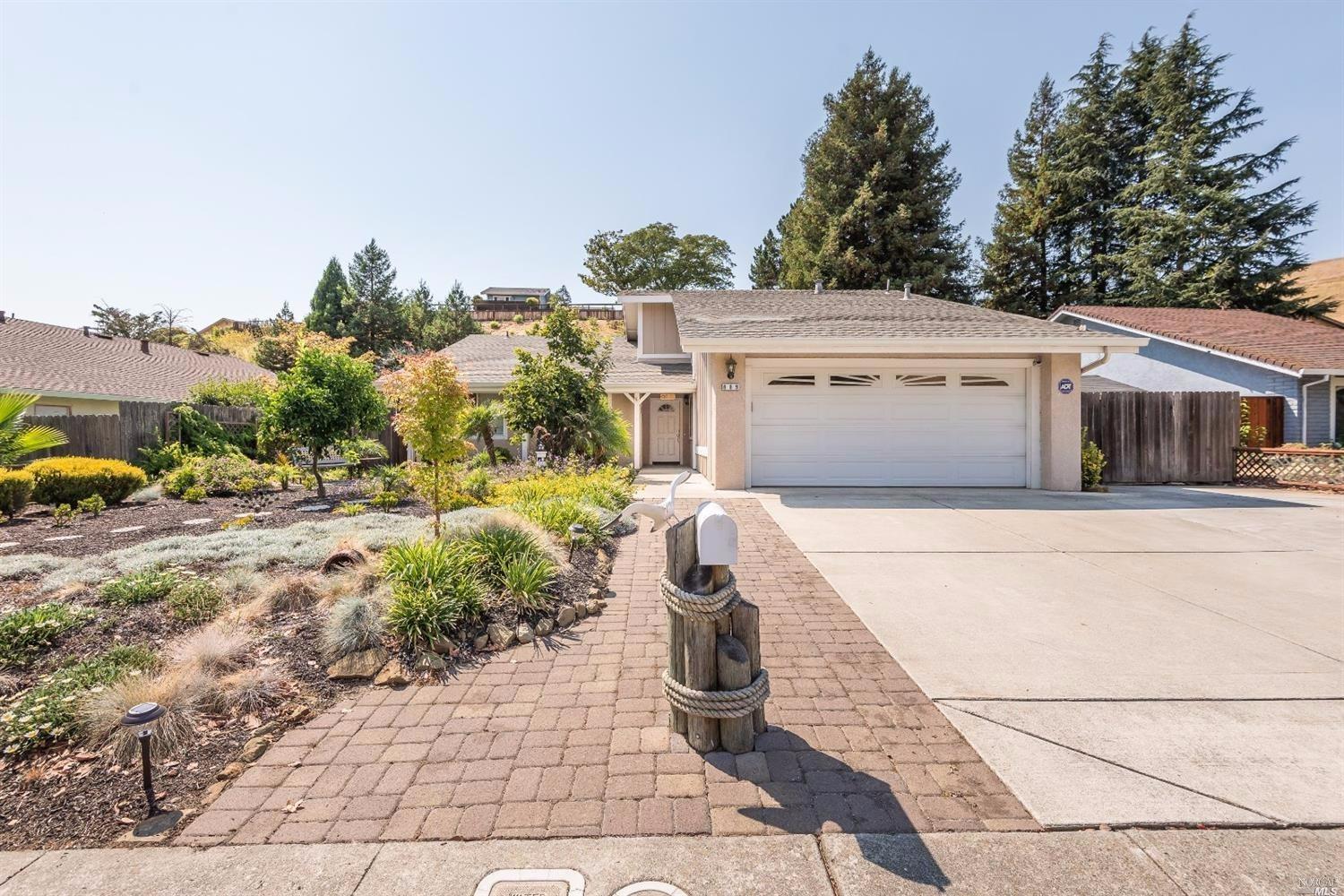 889 Rose Dr, Benicia, CA 94510 photo 1