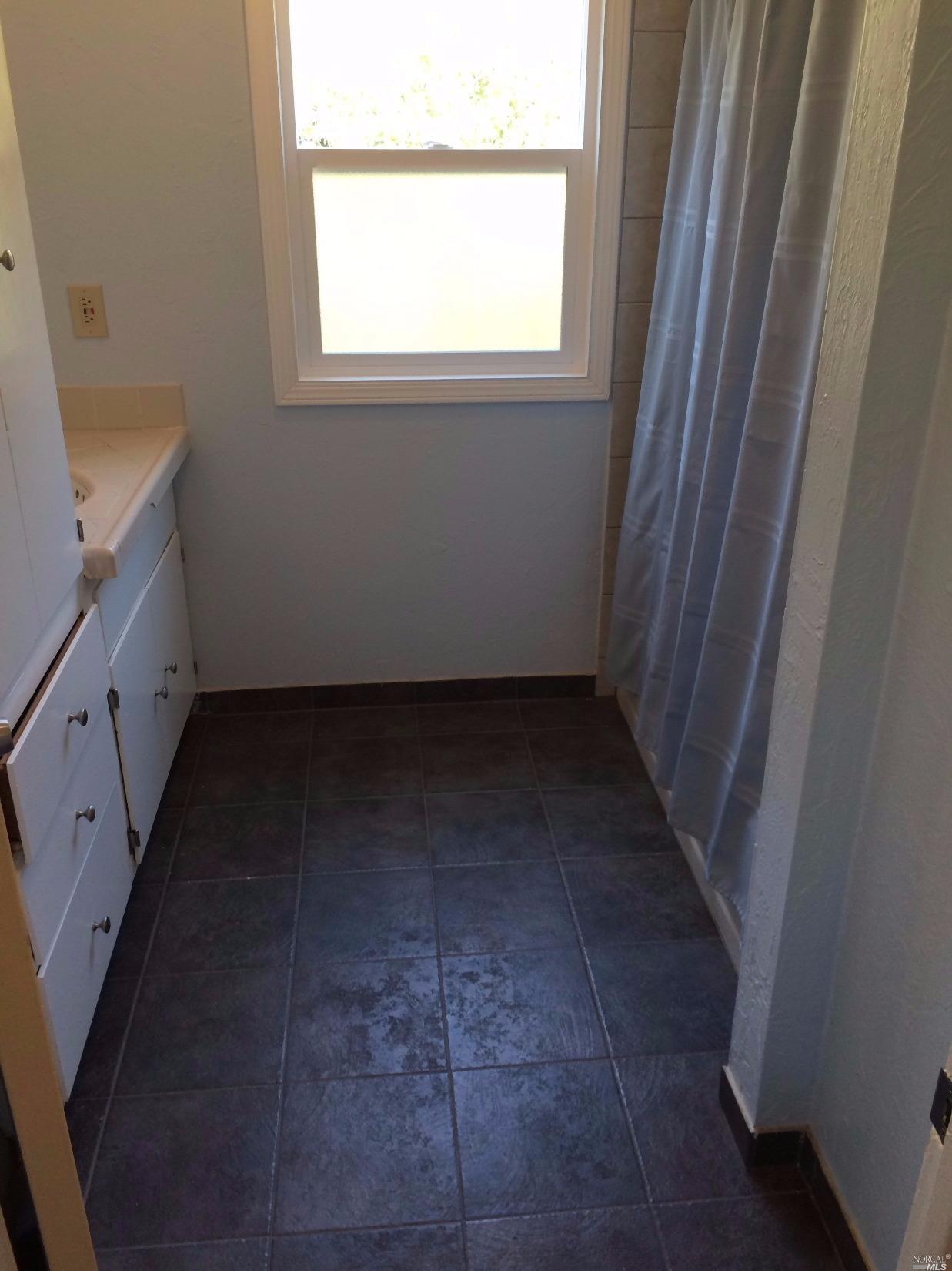 731 Jennings Ave, Vallejo, CA 94591 photo 9