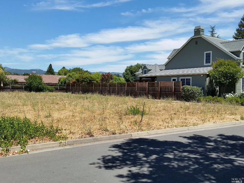 460 Harrington Dr, Sonoma, CA 95476 photo 1