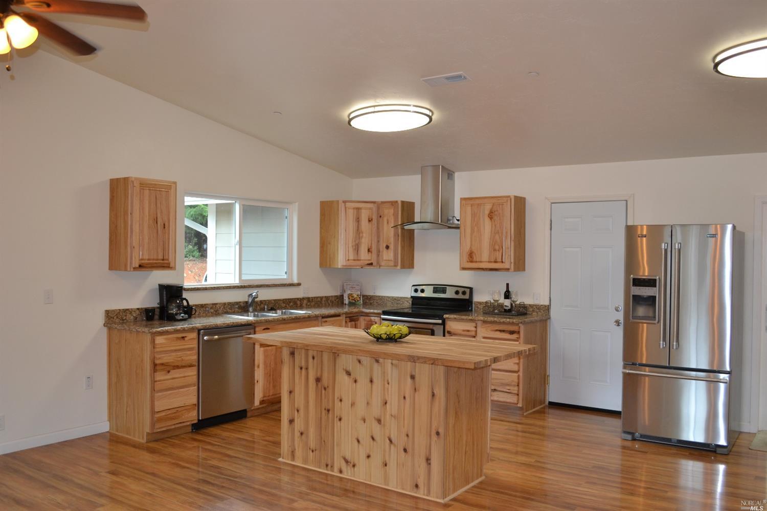 27160 Maize Pl, Willits, CA 95490 photo 4