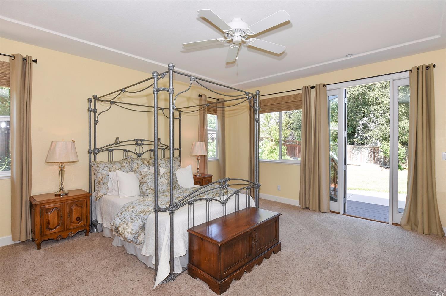 100 Griffen Ln, Napa, CA 94558 photo 11