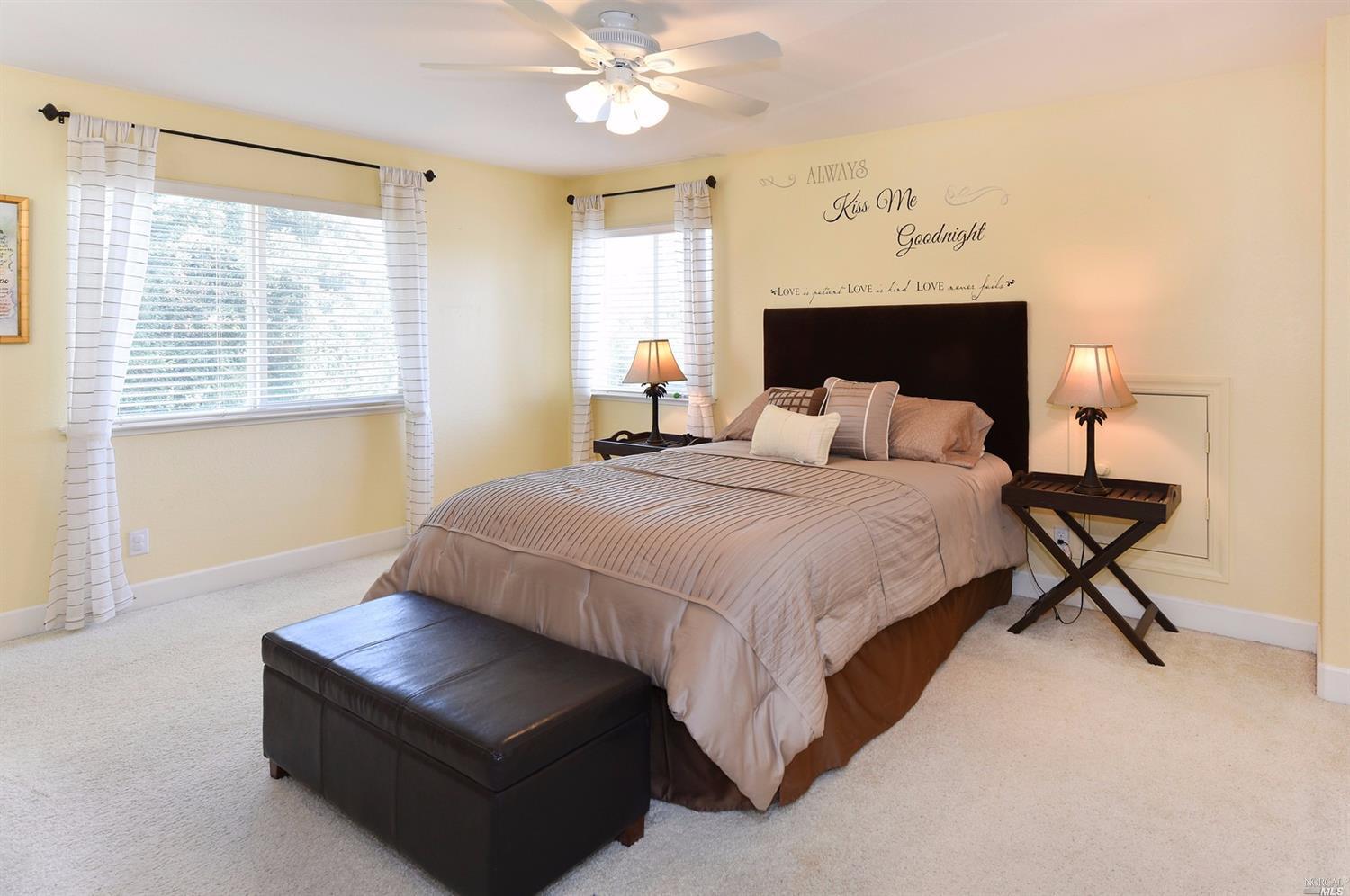 100 Griffen Ln, Napa, CA 94558 photo 22