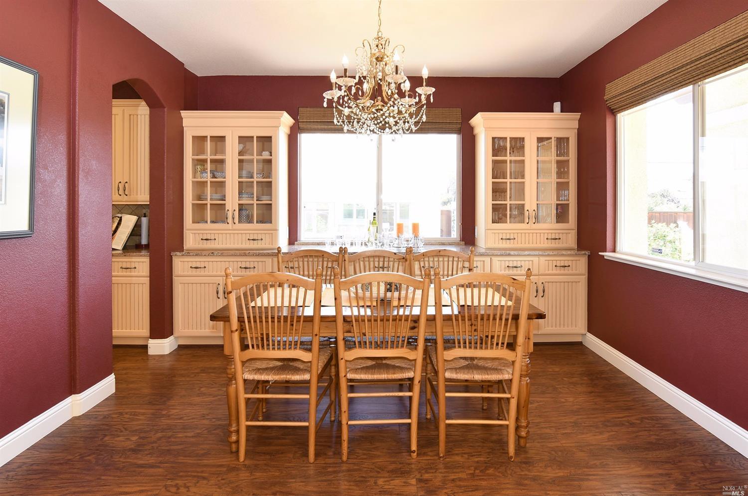 100 Griffen Ln, Napa, CA 94558 photo 8
