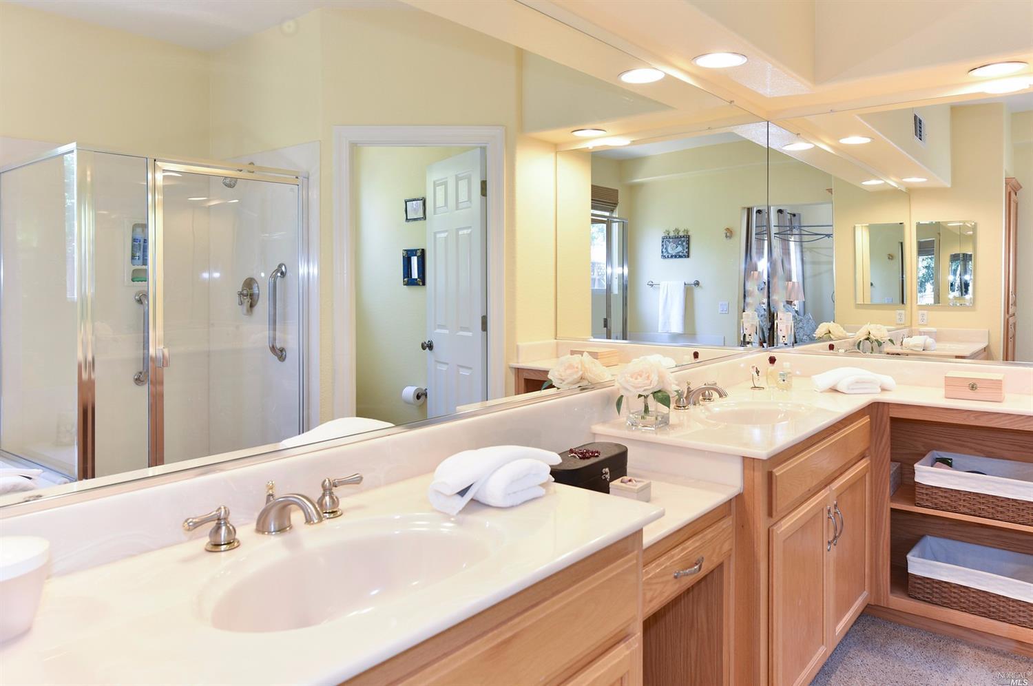 100 Griffen Ln, Napa, CA 94558 photo 14
