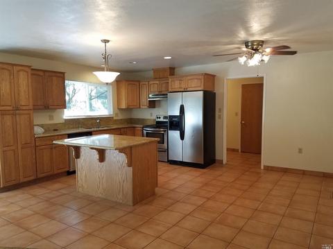 1710 Wildwood Rd, Ukiah, CA 95482 photo 2
