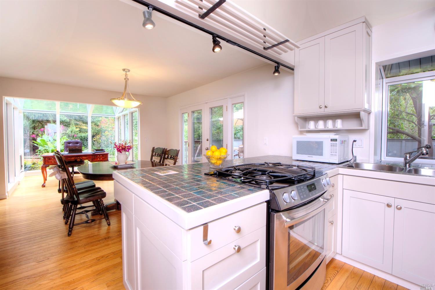 204 Buchanan Dr, Sausalito, CA 94965 photo 14