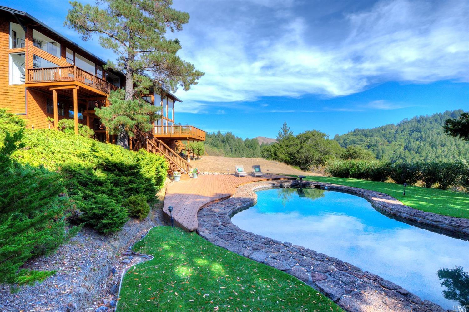 60 La Canada Rd, Nicasio, CA 94946 photo 2