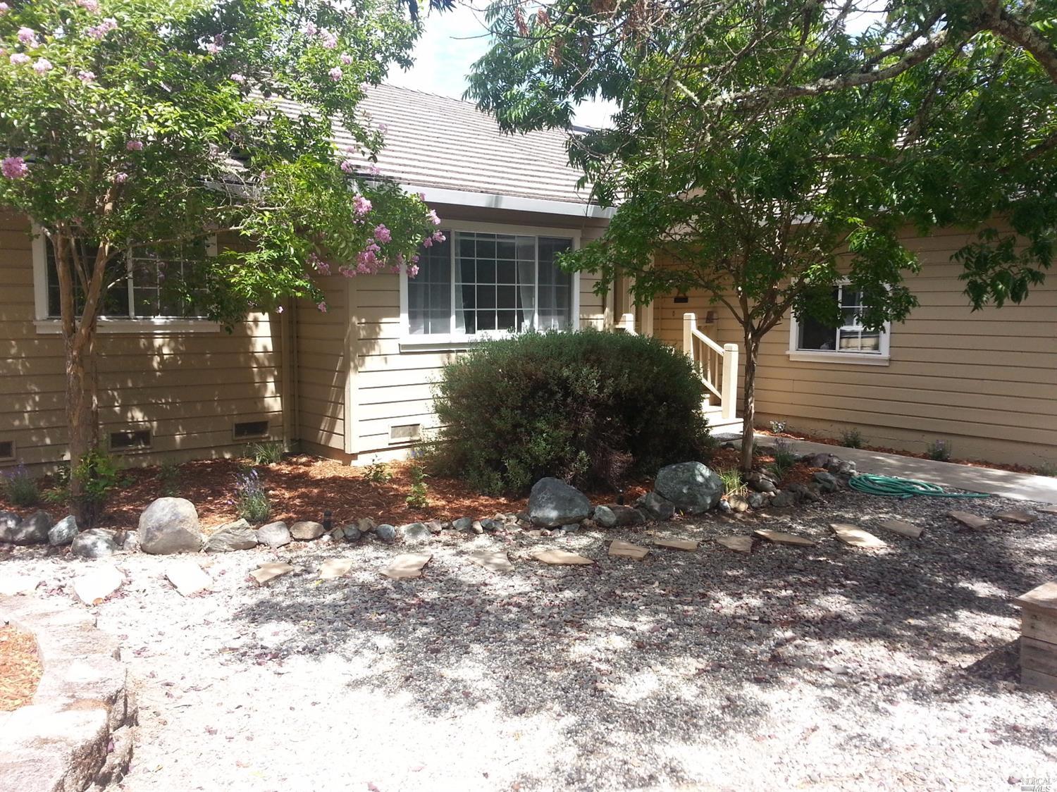 760 Riverside Dr, Ukiah, CA 95482 photo 3