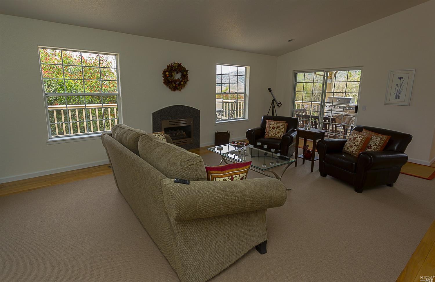760 Riverside Dr, Ukiah, CA 95482 photo 12