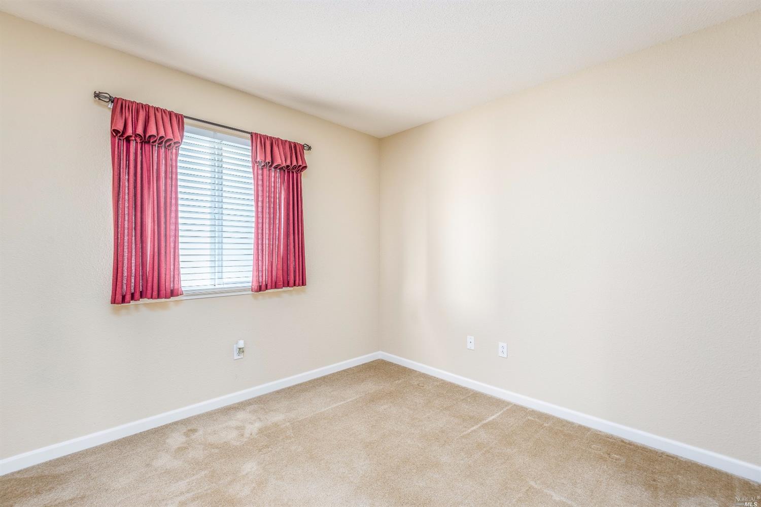 656 Parisio Cir, Fairfield, CA 94534 photo 20