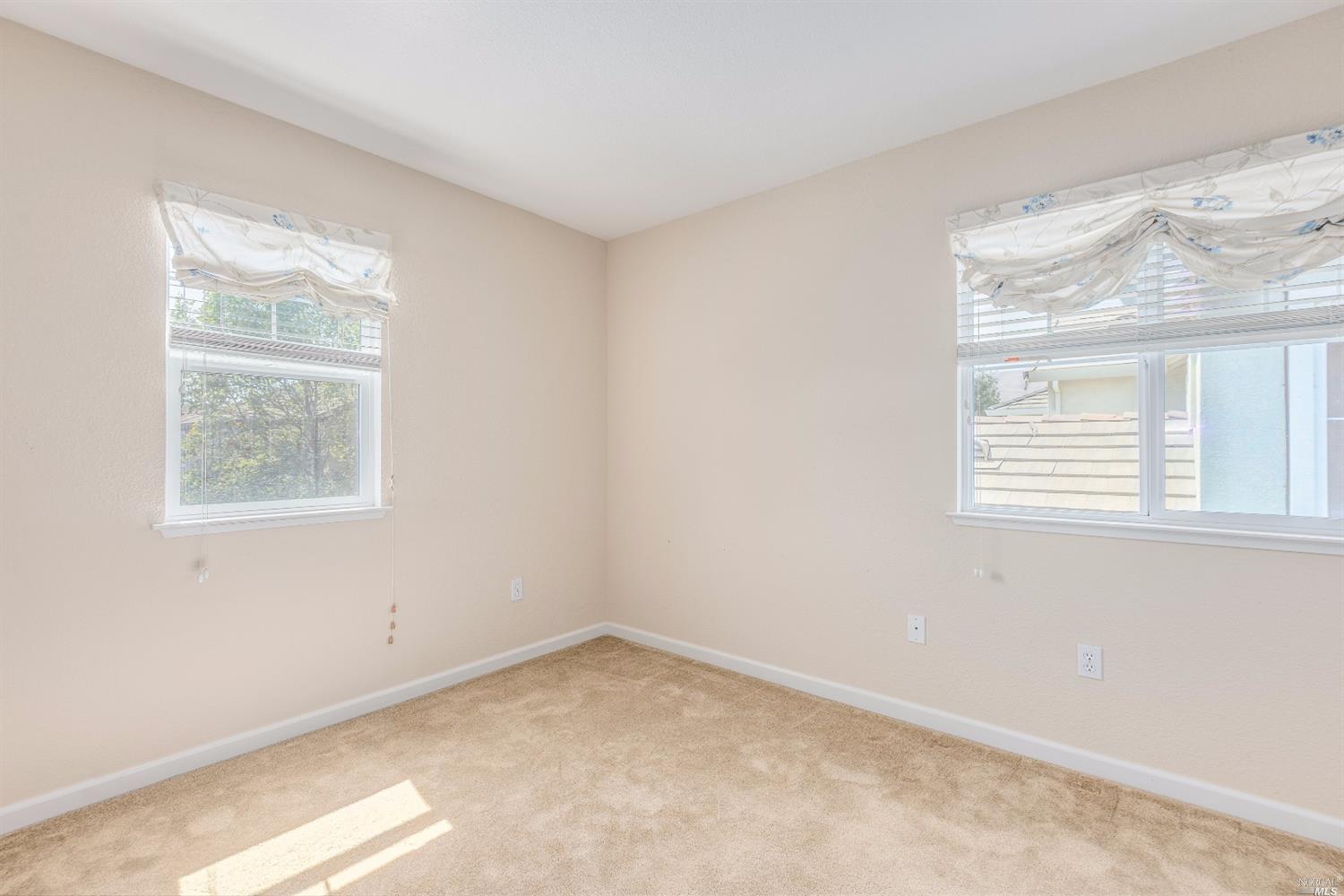 656 Parisio Cir, Fairfield, CA 94534 photo 25