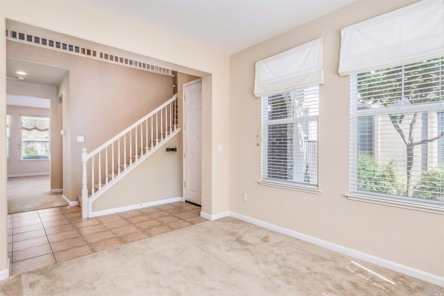 656 Parisio Cir, Fairfield, CA 94534 photo 5