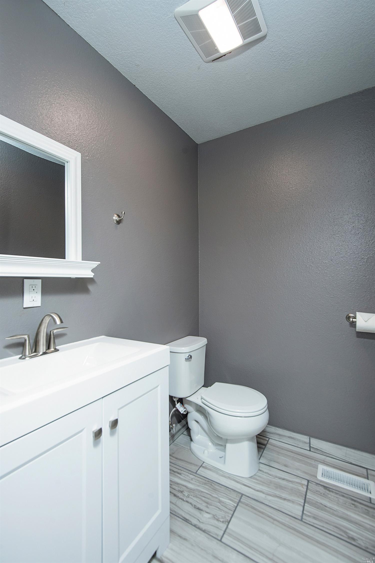 10515 Rosa Trl, Kelseyville, CA 95451 photo 8
