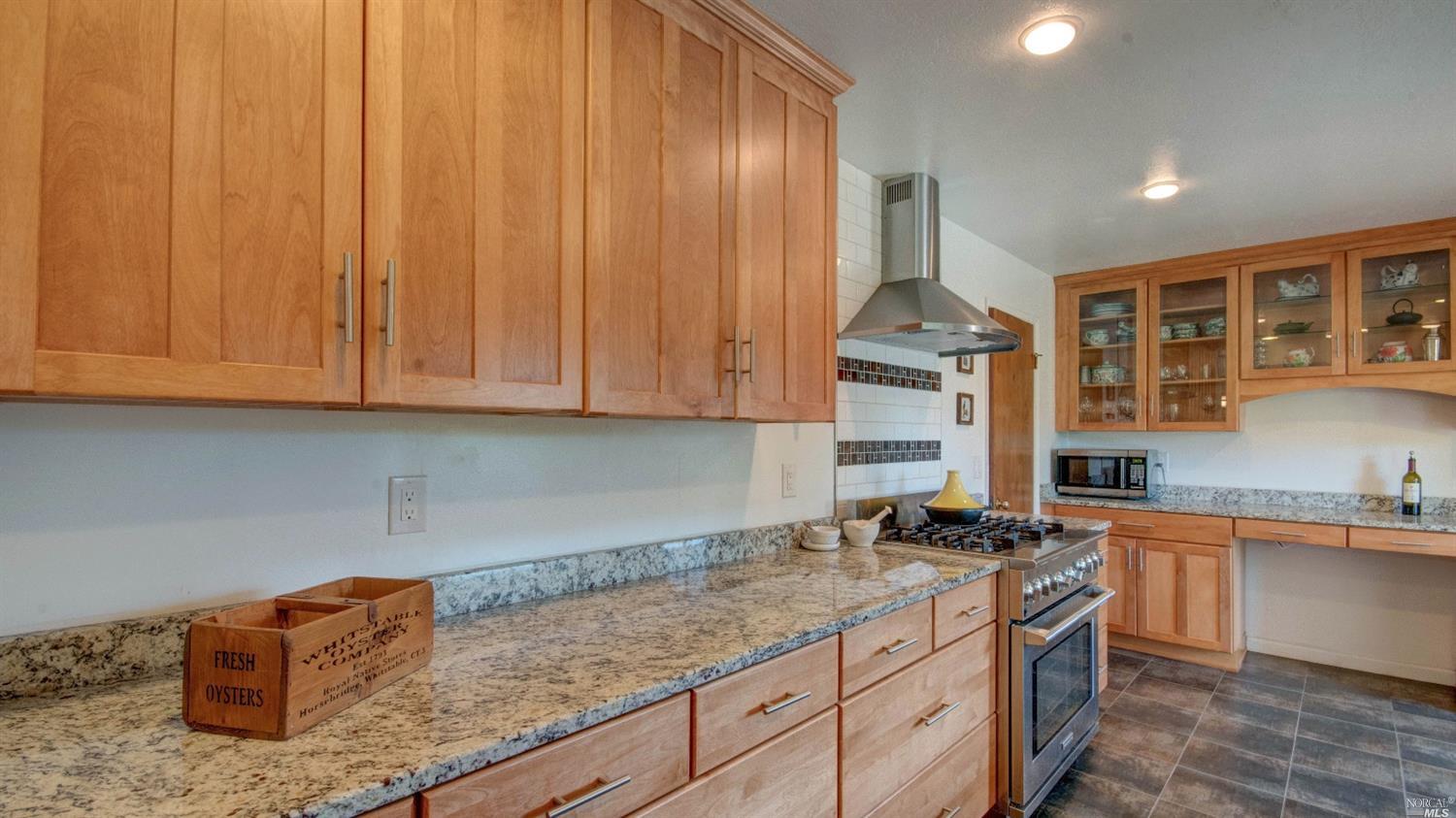 40 Everett Rd, Petaluma, CA 94952 photo 13